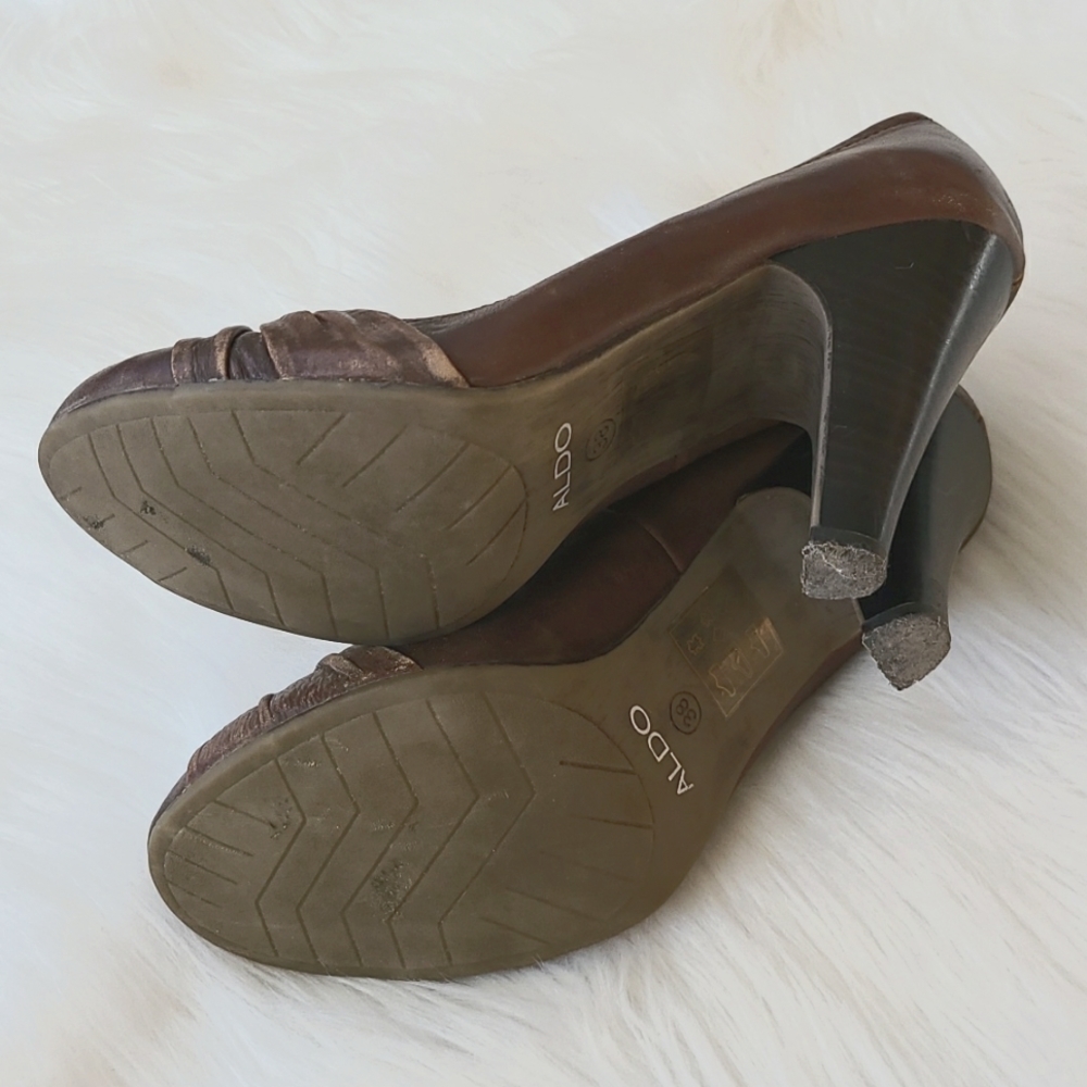 Aldo brown Mary Jane heels size 38 - Picture 4 of 4